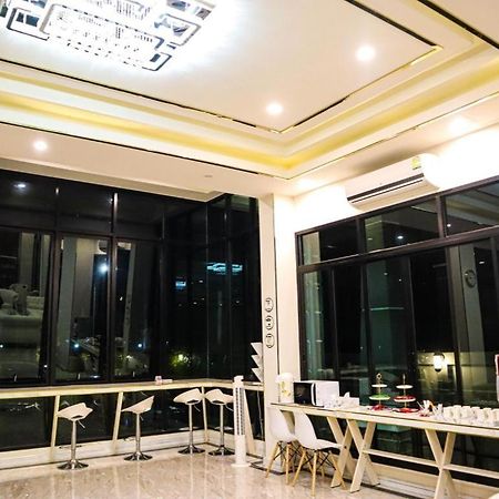 Aiyara Riverine Hotel, Nakhon Phanom Ngoại thất bức ảnh